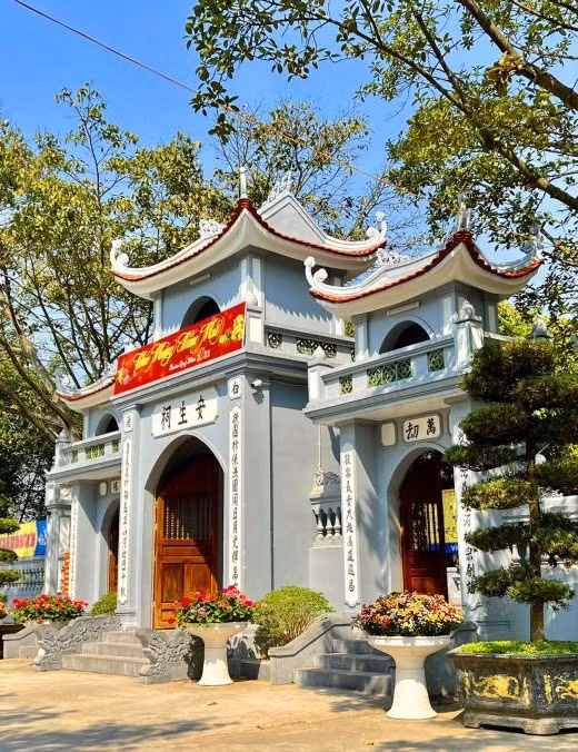 Đền An Sinh và các di tích trong quần thể Khu di tích nhà Trần mang nhiều giá trị văn hóa, lịch sử to lớn. Ảnh: Tạ Quân.