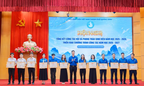 Tổng kết công tác Hội và phong trào sinh viên năm học 2025 - 2026, triển khai chương trình công tác năm học 2026 - 2027