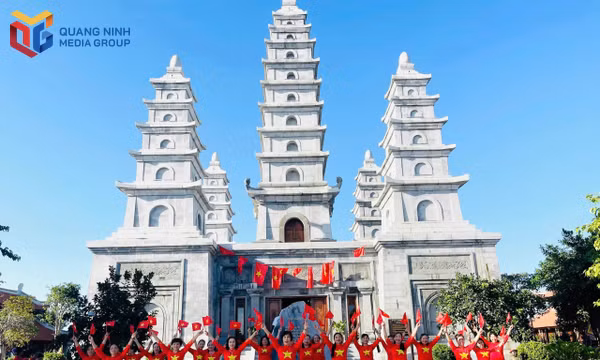 Sôi động những sân chơi cộng đồng