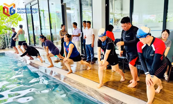 Hoàn thành 12 lớp dạy bơi, 461 học viên đủ điều kiện cấp chứng nhận
