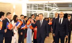 Tổng Bí thư, Chủ tịch nước Tô Lâm bắt đầu thăm chính thức Cộng hòa Pháp và dự Hội nghị Thượng đỉnh Không gian vũ trụ tại Paris