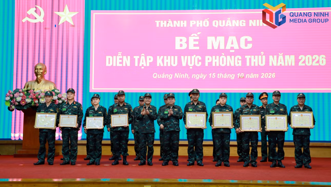 bqn_tr_khen-thuong.jpg