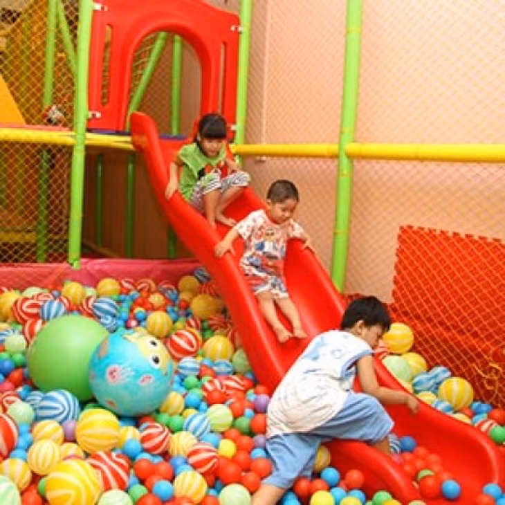 Mở khu vui chơi dành cho trẻ em là một gợi ý kinh doanh cho phụ nữ nông thôn