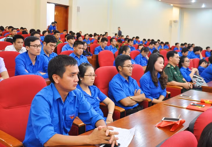 Đông đảo đoàn viên thanh niên trong toàn tỉnh tham gia buổi giao lưu