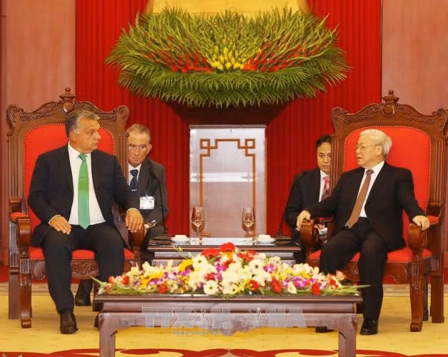Tổng Bí thư Nguyễn Phú Trọng tiếp Thủ tướng Hungary Orbán Viktor. Ảnh: TTXVN