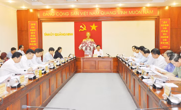 Các đại biểu tham dự hội nghị.