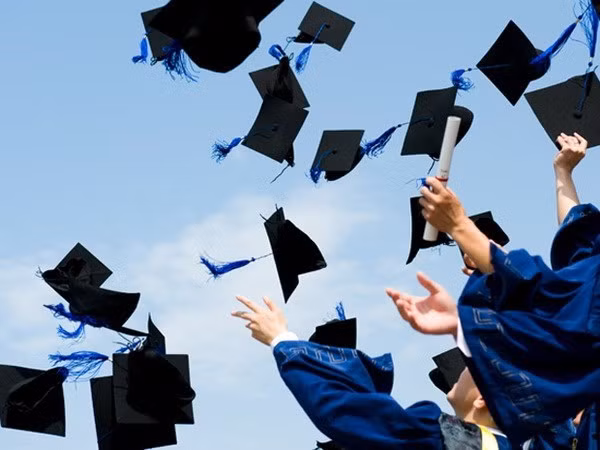 Ảnh minh họa. (Nguồn: canada_graduation)