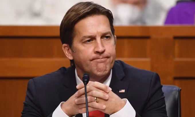 Thượng nghị sĩ Cộng hòa Ben Sasse trong phiên điều trần của Ủy ban Tư pháp Thượng viện hôm 15/10. Ảnh: AP. 