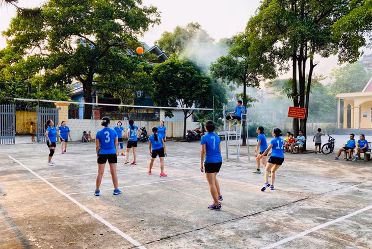 phụ nữ