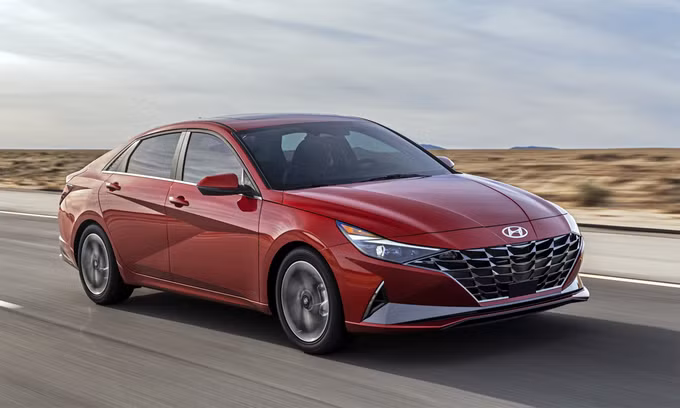 Elantra 2021 với thiết kế góc cạnh, lưới tản nhiệt mới và 