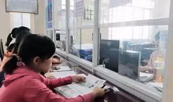 Thời gian tham gia BHYT liên tục là thời gian sử dụng ghi trên thẻ BHYT lần sau nối tiếp lần trước