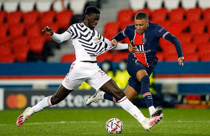 Tuanzebe nói riêng và M.U nói chung đã chơi một trận tuyệt hay trước PSG.