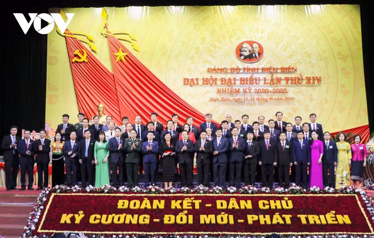 Ban Chấp hành Đảng bộ tỉnh Điện Biên khóa XIV, nhiệm kỳ 2020 – 2025 ra mắt đại hội