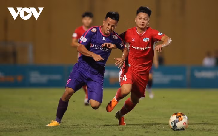 Cuộc đọ sức giữa Sài Gòn FC và Viettel ở vòng cuối được xem là trận đấu quyết định ngôi vô địch