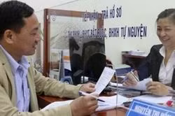 Người lao động liên hệ với đại lý thu hoặc BHXH cấp huyện gần nơi cư trú để được hướng dẫn tham gia BHXH tự nguyện