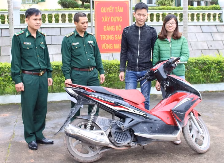 Chị 