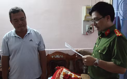 Công an TP. Cần Thơ công bố lệnh bắt đối tượng Đoàn Vũ Duy - đội trưởng đội TTGT số 11, thanh tra giao thông thành phố Cần Thơ