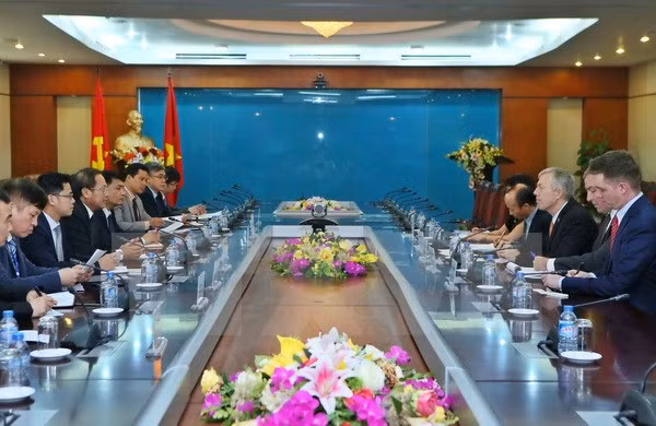 Quang cảnh buổi làm việc. (Ảnh: Minh Quyết/TTXVN)