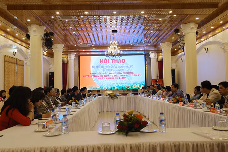 Quang cảnh hội thảo