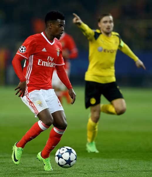  Semedo gây chú ý khi chơi ấn tượng tại Champions League.
