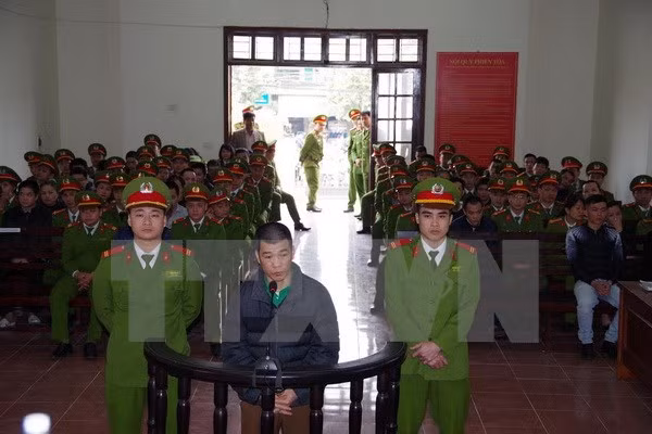 Quang cảnh phiên tòa. (Ảnh: Vũ Hà/TTXVN)