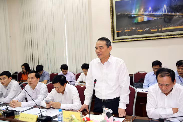 Bộ trưởng Bộ GT-VT Trương Quang Nghĩa đánh giá cao sự năng động, tầm nhìn của lãnh đạo Tỉnh Quảng Ninh.