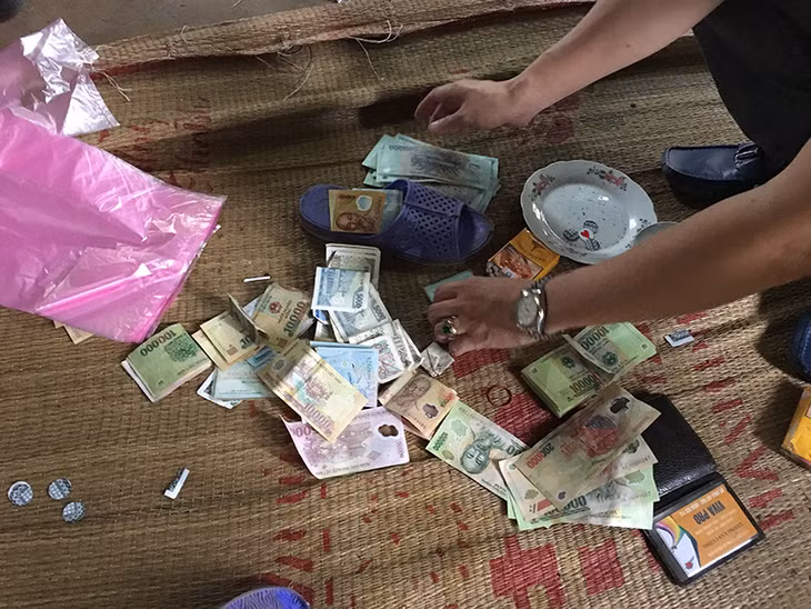 Tang vật vụ án.