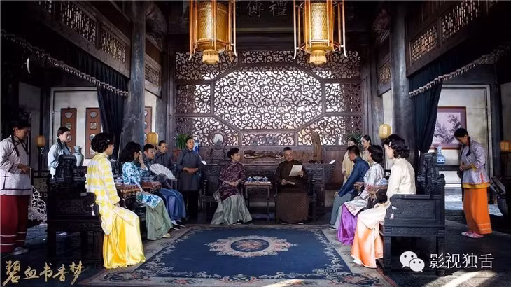 Thẩm Bích Vân tìm cách bước vào Tuyên gia để điều tra về cái chết của cha mình.