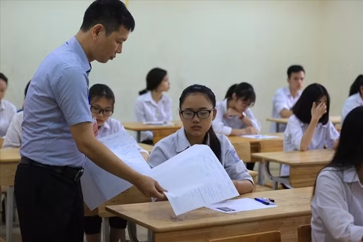 Theo dự thảo Quy chế thi tốt nghiệp THPT 2020, các thí sinh tự do, giáo dục thường xuyên và THPT sẽ thi chung một phòng.