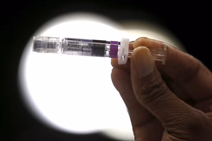 Vaccine ngừa cúm tại một phòng khám y tế tại Los Angeles, bang California, Mỹ. Ảnh: Reuters