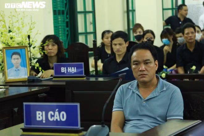 Bị cáo Lê Hoàng Lê tại phiên tòa.