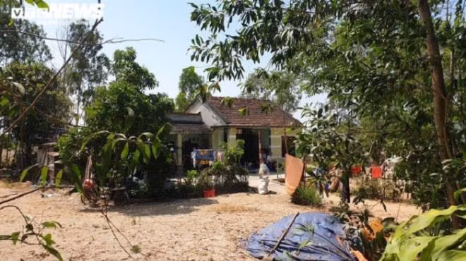 Ngôi nhà của vợ chồng Tới - nơi xảy ra vụ việc.