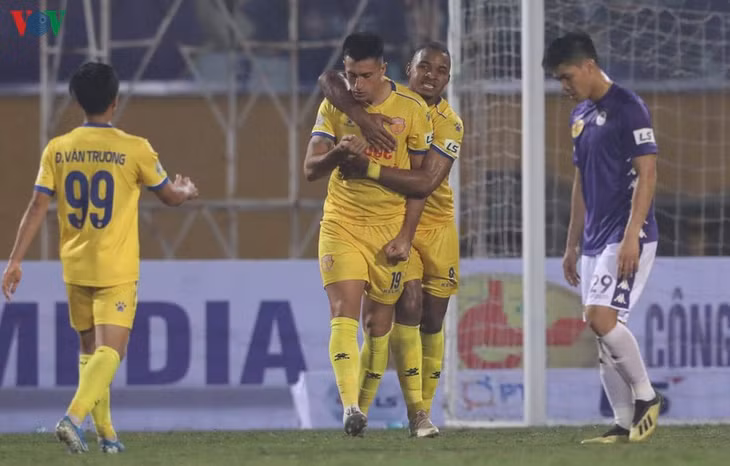 Thể lực của các cầu thủ Nam Định đã được cải thiện rõ rệt khi có sự trợ giúp từ HLV thể lực.