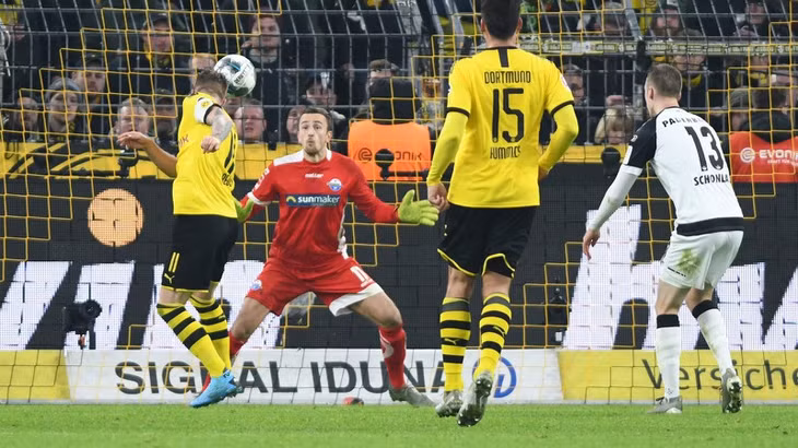 Gặp Paderborn, Dortmund sẽ cần phải tránh để xảy ra kịch bản hòa 3-3 tương tự như trận lượt đi. (Ảnh: Getty)