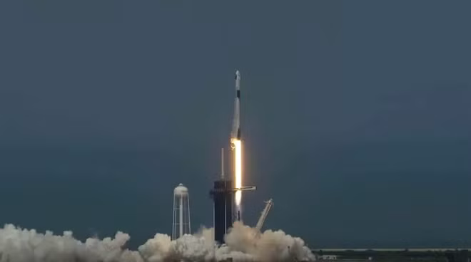 Sự kiện đưa người lên ISS đầu tiên sau 9 năm của Mỹ. Ảnh: Getty.
