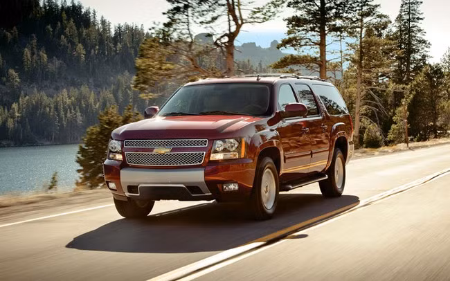 Chevrolet Suburban 2013