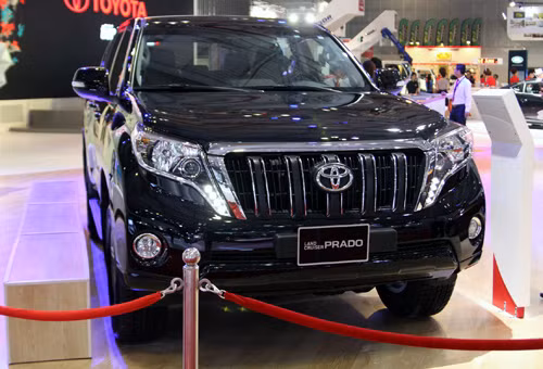 Toyota Land Cruiser Prado 2014 tại triển lãm Việt Nam Motor Show 2013.