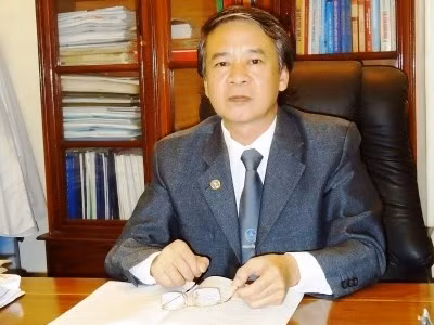 Luật sư Nguyễn Hoàng Tiến