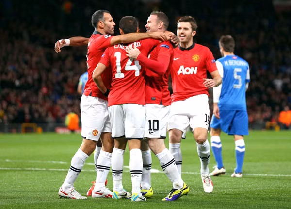 Man United của David Moyes từng bước vượt qua những ngày đen tối.