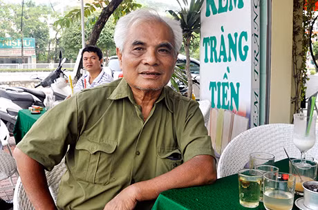Bùi Đức Huyên - tác giả ca khúc “Em yêu đất Mỏ quê em”.