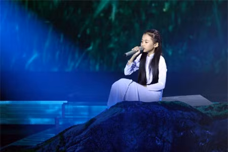 Phương Mỹ Chi tại The Voice Kids.