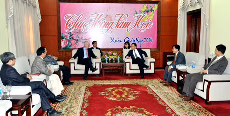 Quang cảnh buổi làm việc.