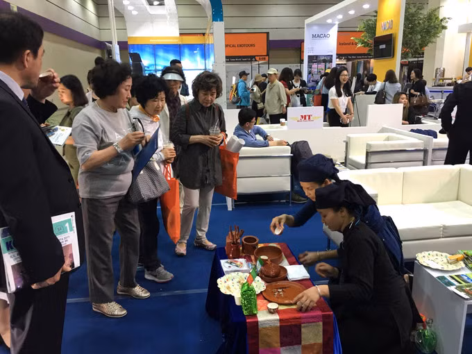 Tổng cục Du lịch quảng bá du lịch Việt Nam tại Hội chợ Du lịch quốc tế KOTFA 2017, Hàn Quốc