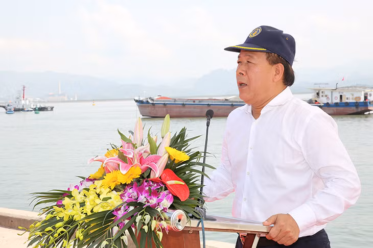 Đồng chí Nguyễn Văn Công, Thứ trưởng Bộ GTVT phát biểu tại buổi diễn tập.