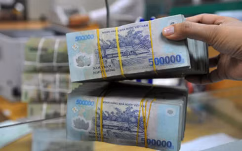 Nguồn vốn ngân hàng đối với doanh nghiệp vẫn còn khó tiếp cận - Ảnh minh họa: KT