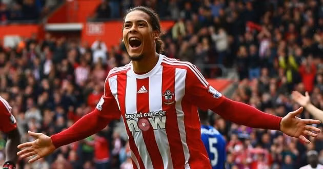  Van Dijk đã ở rất gần Liverpool.
