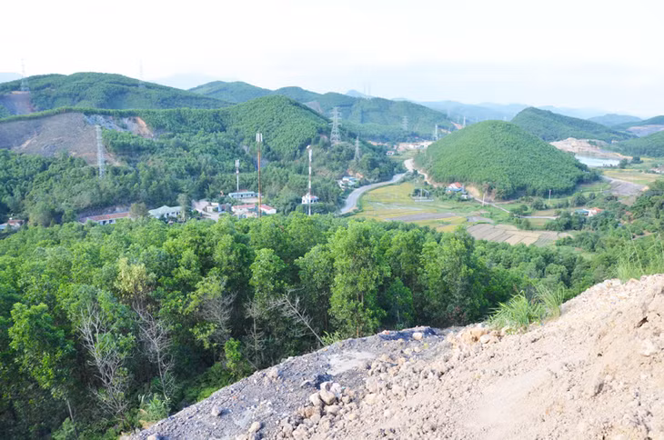 Khu vực taluy dự án Công viên nghĩa trang An Lạc là một trong những điểm xung yếu được huyện Hoành Bồ đặc biệt quan tâm