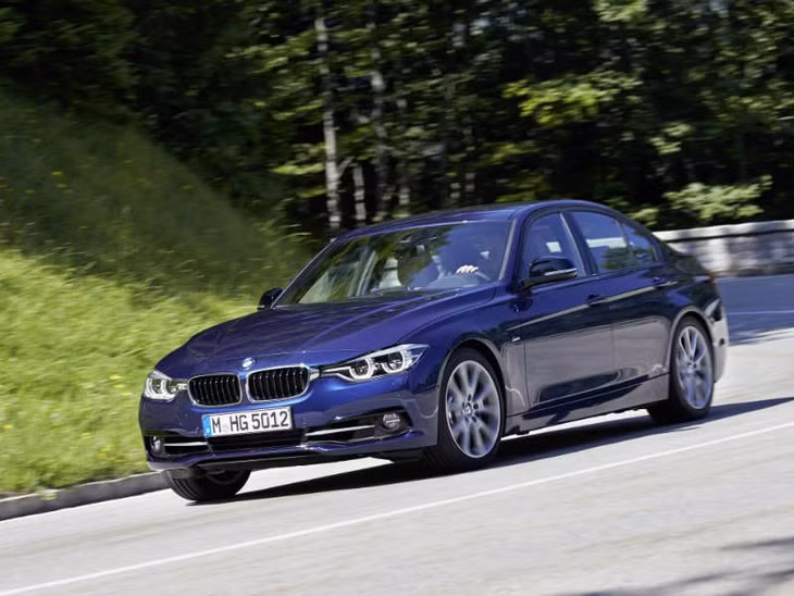 BMW 328d 2017 đạt mức tiêu thụ nhiên liệu trong thành phố chỉ 7,59 lít/100km