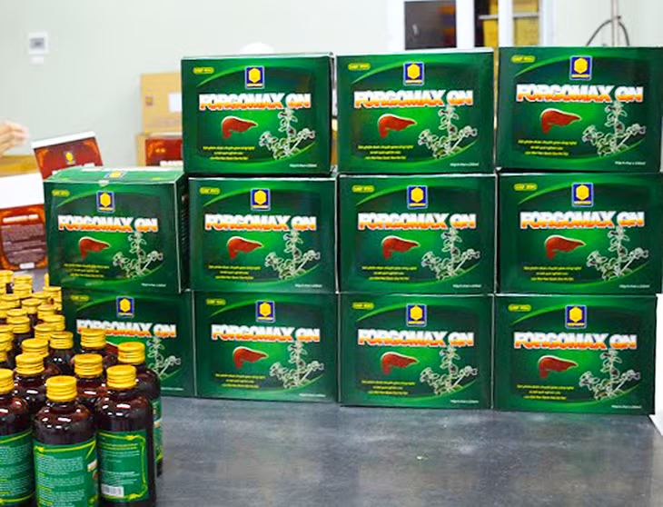Nước giải khát dược liệu nhân trần được đóng gói quy cách 250ml/chai.