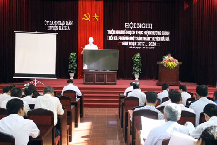 Quang cảnh hội nghị